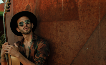 ALVAJÁRÓ ROMÁNC | Irodalmi felolvasó-est